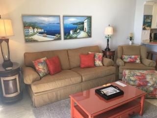 Gulf Front condo with Pools Beach access and Gym - 6