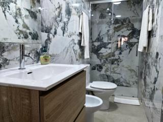 Entire Apartment near Valencia - 2 Bedrooms & 2 Bathrooms - 5