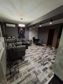 Naumovski Apartments - 8