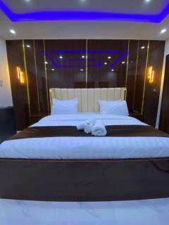 VHS Vinchee Suites II - 4