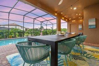 Sleeps 23 9BR Home w Private Pool & Game Room - 4