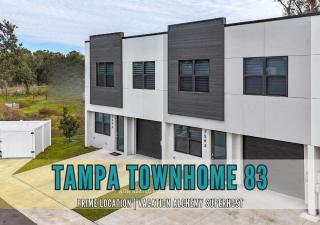 Tampa 3BR Near Stadium, Airport & Zoo - 4