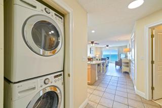 Beautiful Beachfront 3BR Condo with Pool! Beach Service Included! - 6