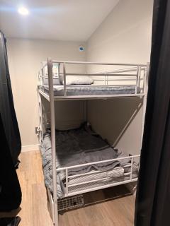 91204 Rentalz - 1