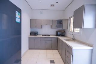 The White Villa Luxury 3 Bedroom Chalet ذا وايت فيلا بريدة - 5