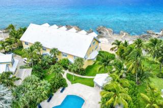 Scuba & Family Home - Sleeps 6 in CoconutBay - DreamCayman - 0
