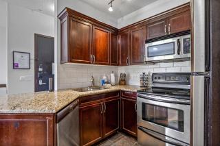 Outstanding Mountain Condo - Pool, Hot Tub & Waterslide! - 2