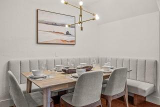 Elevated Penthouse - Pool, Hot Tub & Relaxing Atmosphere! - 8