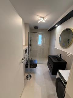 EM Elegance Apartment Möblierte 3-Zimmer Wohnung in Nürnberg - 5