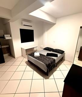 Loft Completo com Smart TV e Frigobar Compacto 08 - 3