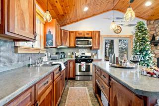 The Lake House in Acton - 0