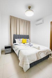 Apto con Piscina Aeropuerto - 2