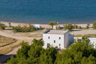 Villa Wave of love mit Meerblick, beheiztem Pool und direktem Strandzugang - familienfreundlich, 4 SZ, Rovanjska - 8