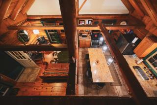 Whitehorse Mountain Retreat - Hot tub - Fireplace - 8