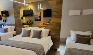 D Suítes - Checkin ate 21 Hs - ZAP pras coordenadas de acesso - Dois ENDEREÇOS - 7