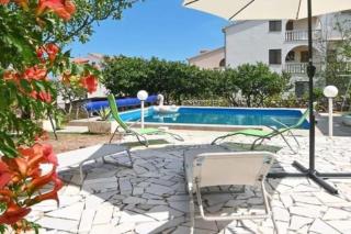 Family friendly house with a swimming pool Mavarstica, Ciovo - 25200 - 4