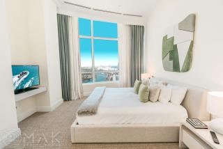 FontaineBleau Penthouse The Pinnacle of Luxury - 7