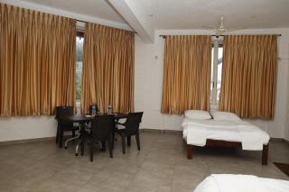 Kalasa Planter's Club Guesthouse - 1