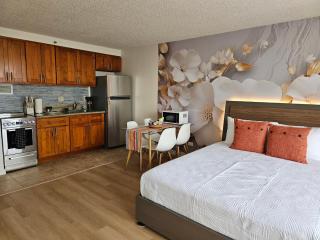 Newly Renovated Unit 12th FL - Marine Surf - 3