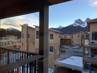 Luxury Mountain Haven Views Hot Tub Central Bridgette Bar Main St - 5