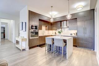 Metropolis Loft - CN Tower - 5