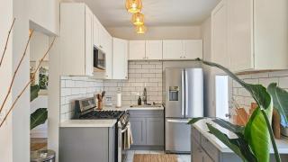 Doris House - 2
