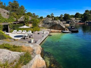 Unique Sørlandet Cottage With Dock Near - 0