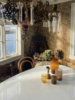 1800S Shiphandler's Home On Karmøy - 1