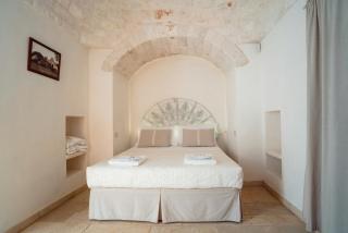 Six-Cone Trullo With Spa Near Alberobello - 1