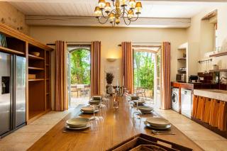 Historic Bastide In Provençal Vineyard - 2