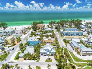 Sunshine & Good Times managed by Beach Retreats - 4