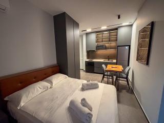 Hermanos Apartments - 9