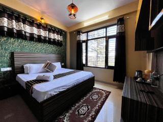 Nirvana Rooms near Mall Road - 9