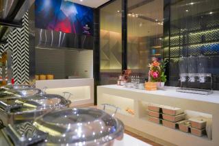 Borrman Hotel Zhonghsan Guzheng Huayi Plaza Light Rail Station - 4