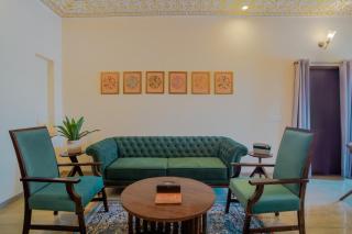 Artistic Luxury 3 Bedroom Apartment - 0