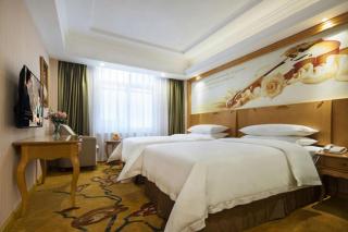 Vienna Hotel Guangdong Huidong Herung Pedestrian Street - Huidong - 4