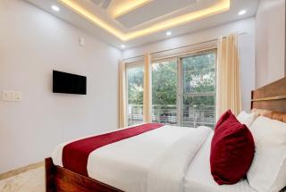 Hotel Pari Chowk The Divine KRC - 1