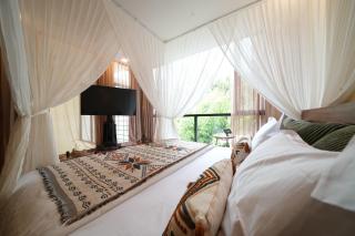 A Cliff Residence - 3