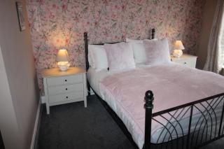 Cornerhouse Apartments 3 Sleeps 7 - Llandudno - 4