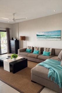 Recife Noir Apartments Mauritius or Black Reef Apartments Mauritius Sea Front Ground Floor appartment - 1