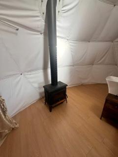 Tranquil Glamping Dome with Scenic Nature Views near Denison, Texas - 1