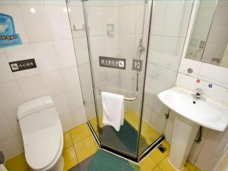 7 Days Inn Xi'an Xijing Hospital Tonghuamen Metro Station - 2