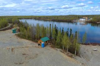 Relaxing Rustic Cabin Retreat, Dry Cabin Experience And Year Round Fishing Fun in Houston, Alaska - 6