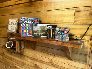 Relaxing Rustic Cabin Retreat, Dry Cabin Experience And Year Round Fishing Fun in Houston, Alaska - 4