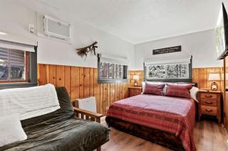 Serene Cabin Stay with Fire Pit Nights and Fresh-Air Mornings in Colorado Springs, Colorado - 8