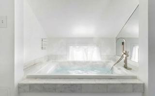 Easton Townhouse with Pool and Hot Tub - 5