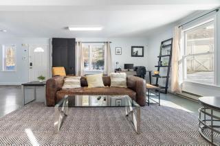 Easton Townhouse with Pool and Hot Tub - 1