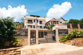 Rooftop View Apartments Rebero - 0