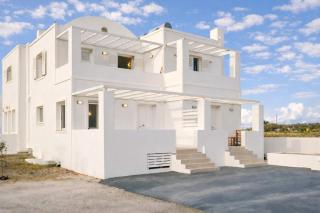 Santorini's Old Mill Serene Getaway by Pori Beach - 7