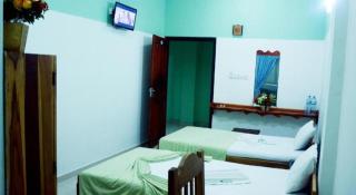 Kings Hotel Restaurant And Bar - 8